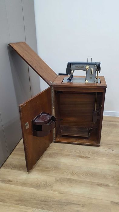 Швейная машина марки ЧАЙКА