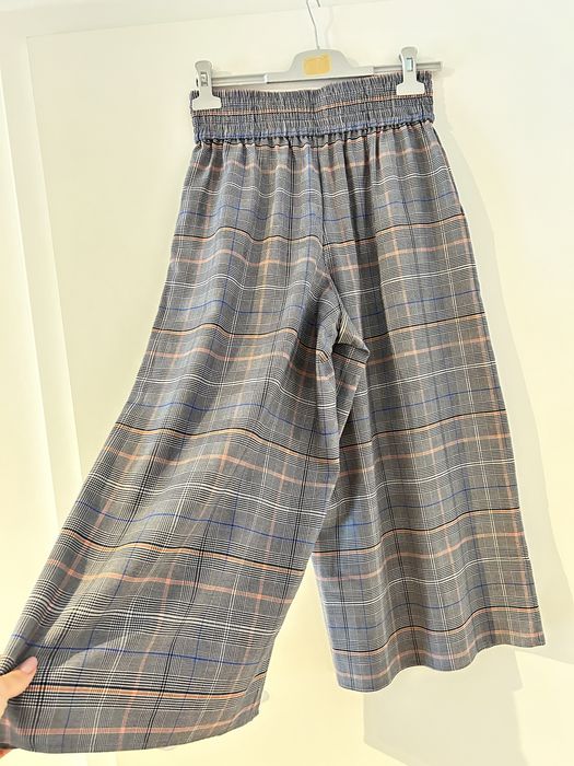 Pantaloni largi marimea S