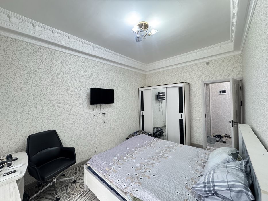 Эко Базар-Улица Темура Малика 1^2 Комнатная ПРОДАЕТСЯ