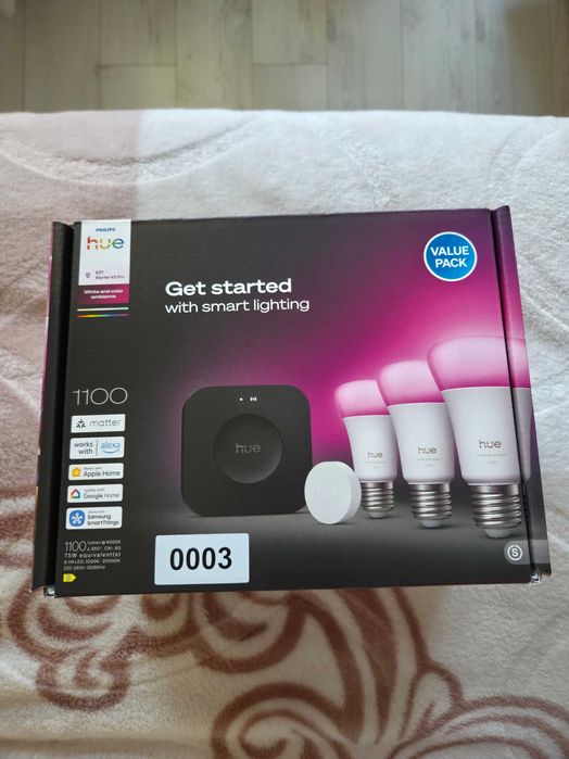 Philips Hue Starter Kit: Bridge Pro + Button + 3 x E27 Bulbs