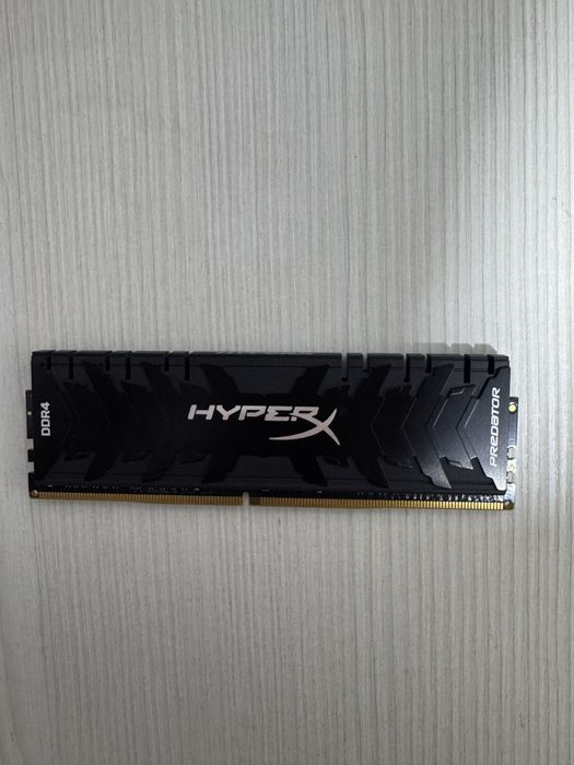 Оперативная память Kingston Hyper X