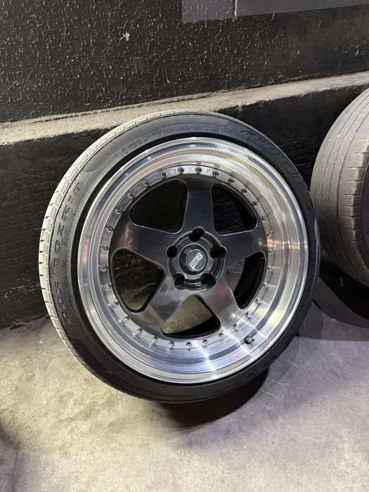 Продаю диски R18