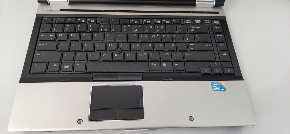 Hp Elitebook 8440p/I5/8gb ram/ssd 256gb