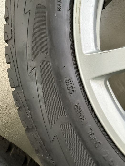 Гуми с джанти 235/55 R18 за Ауди
