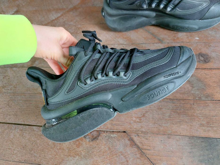 Нови adidas Alphaboost V1 размер 38.5