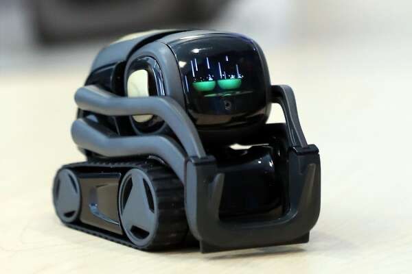 Anki Vector – aqlli robot yordamchi