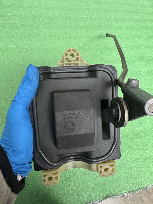 Timonerie cutie automata A2042674724 Mercedes-Benz E-Class