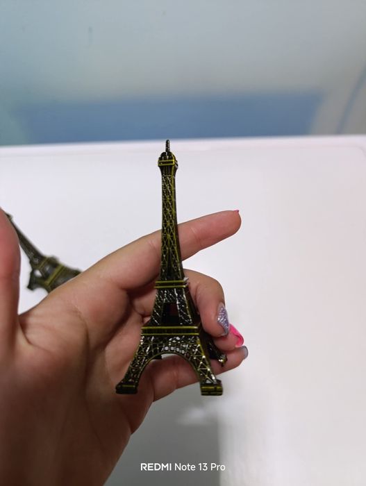 Айфелови кули кула