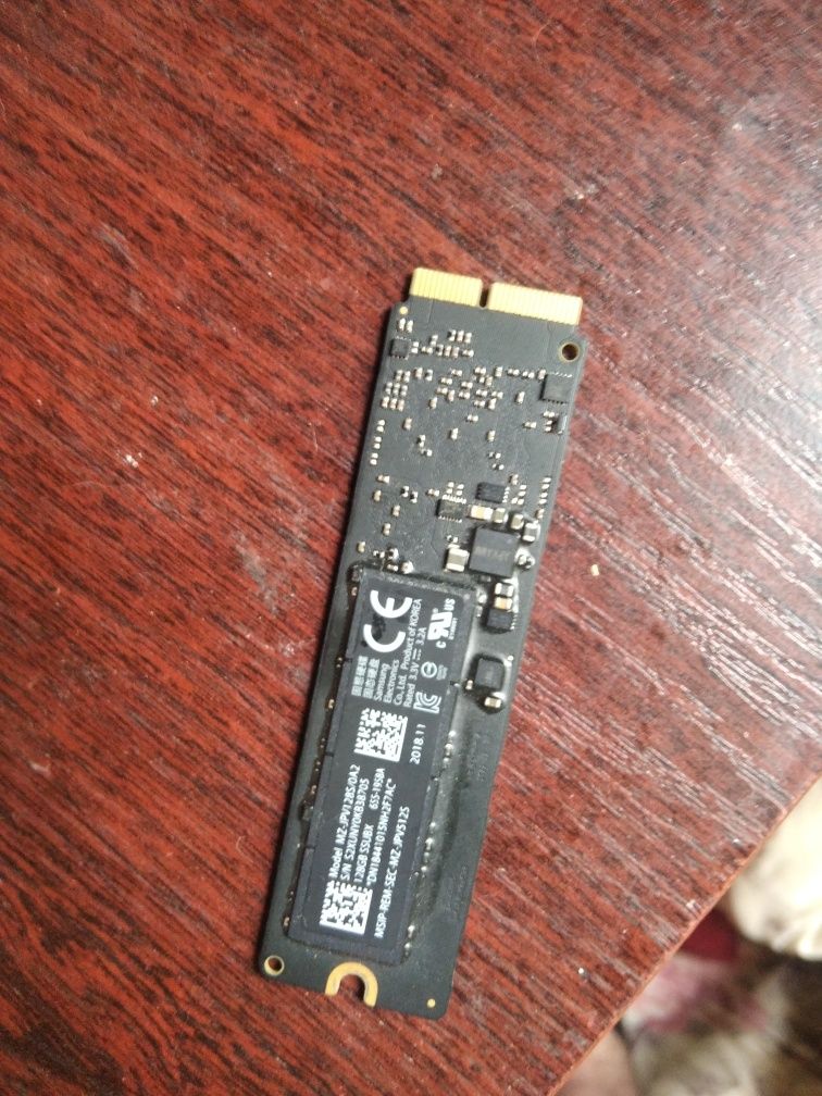 Продам SSD Samsung 128 от Макбука
