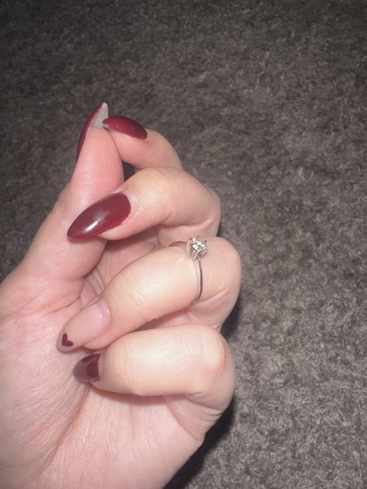 Кольцо белое золото с бриллиантом