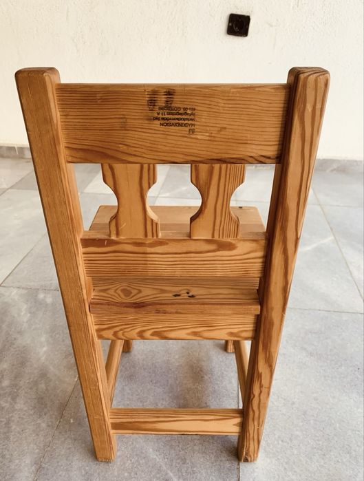 Ретро скандинавски детски стол – масивно дърво