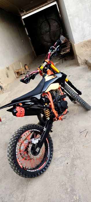 Srocno Regulmoto athlete 250cc 172fmm