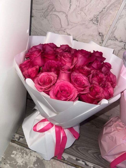 Продам свежий букет роз