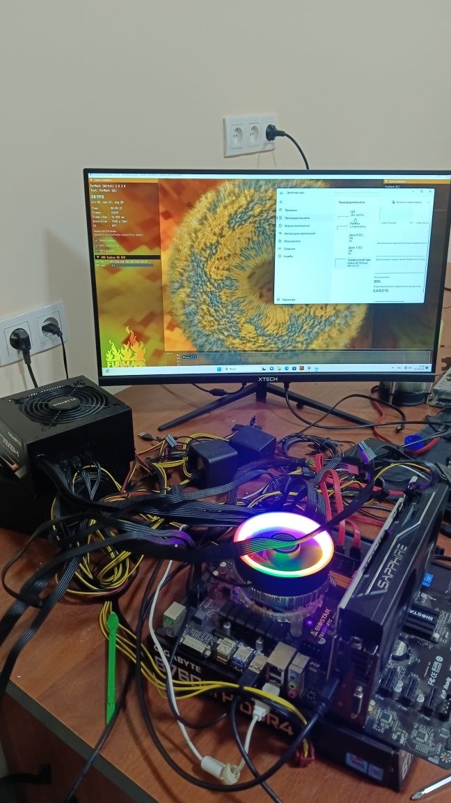Мощный брендовый блок питания Gigabyte B700H