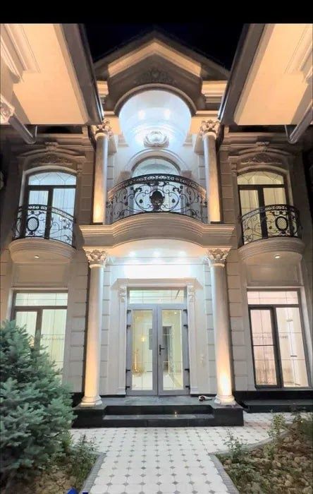 Мирзо Улугбек 3 уровня Евро Дом