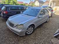 Mercedes c 220 anu 2003