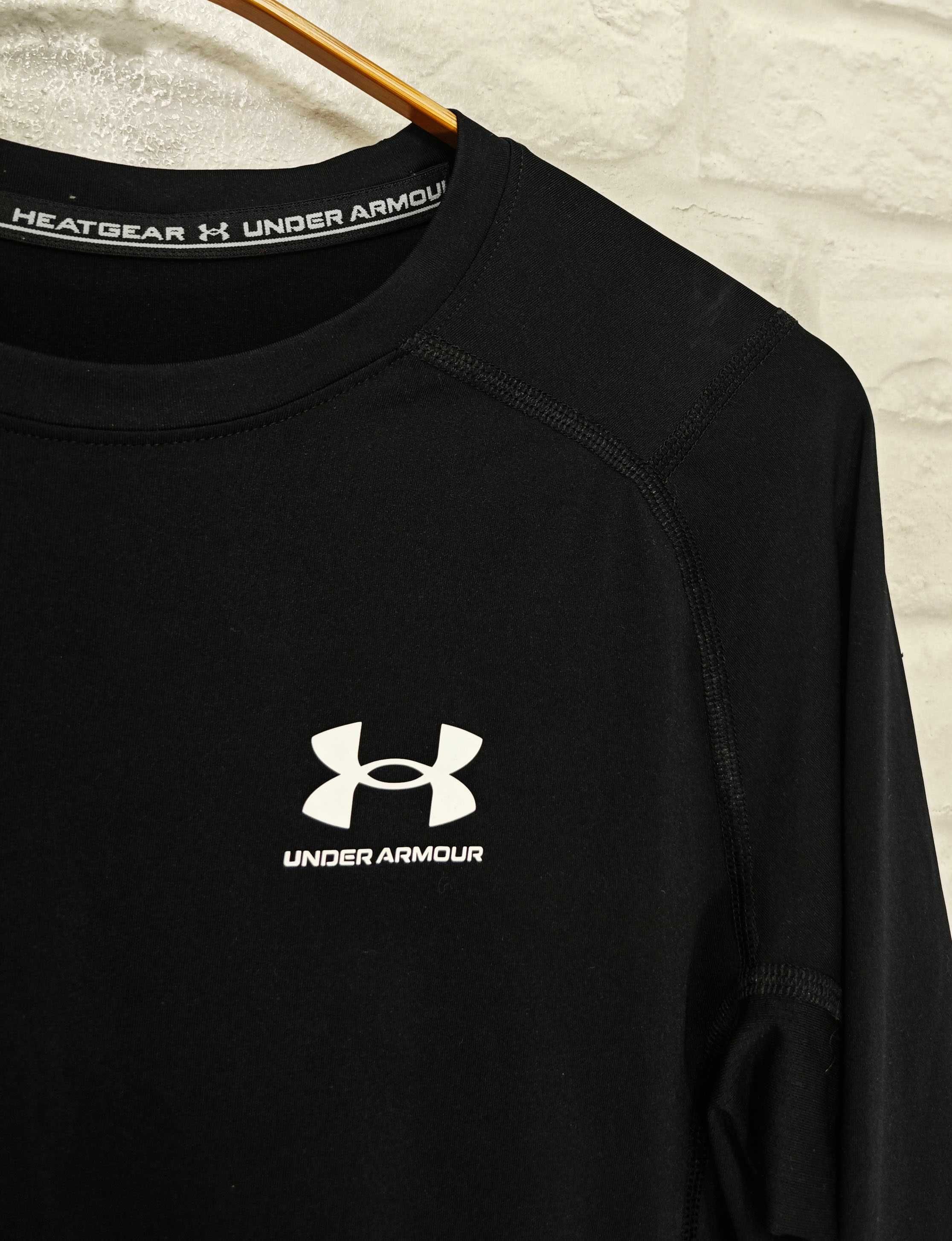 Under Armour Heat Gear Compression Оригинална мъжка фланелка размер М
