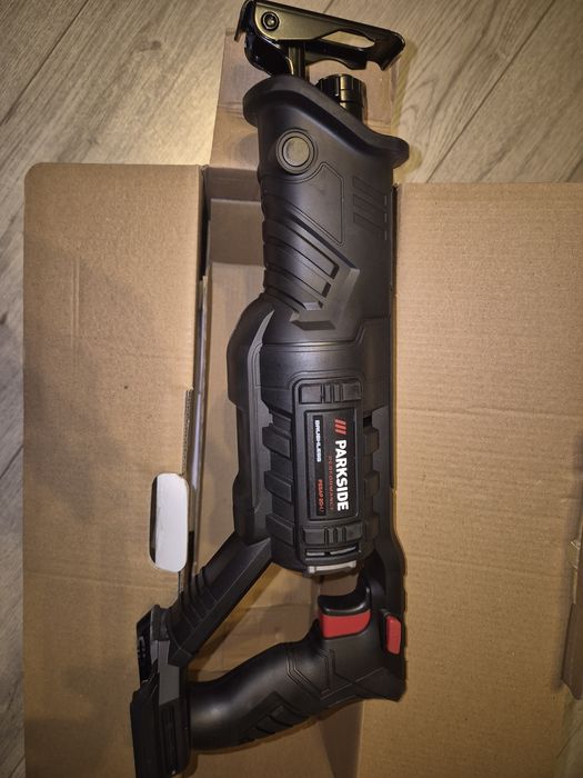 Fierastrau Sabie Parkside Performance PSSAP 20-Li E6 nou sigilat