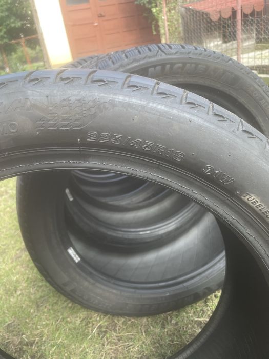 Anvelope de vara Bridgstone 225/45/18