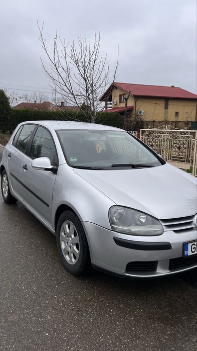 De vanzare volkswagen golf 5 -1.4 benzina