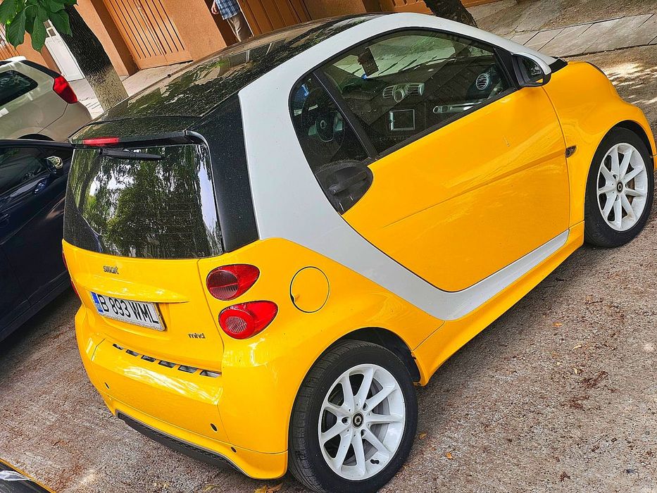 SMART FORTWO automat benzina 2011