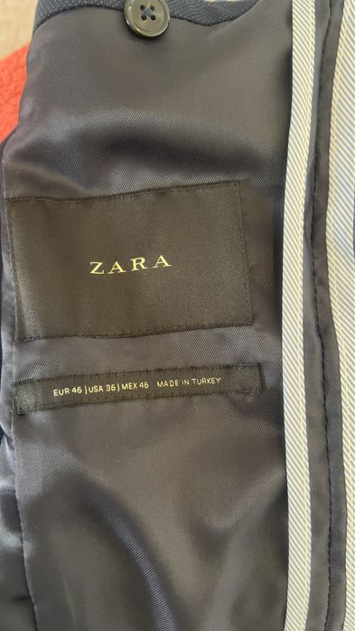 Costum Zara bleumarin ca nou