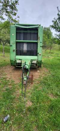 Presa john deere