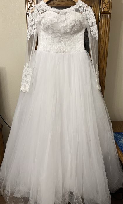 Продам новое свадебное платье