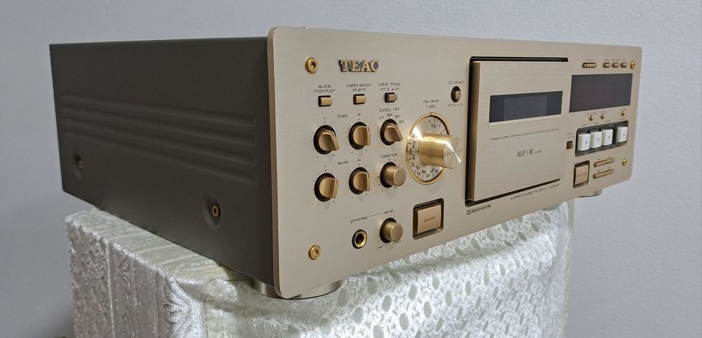 Кассетная дека TEAC V 6030s