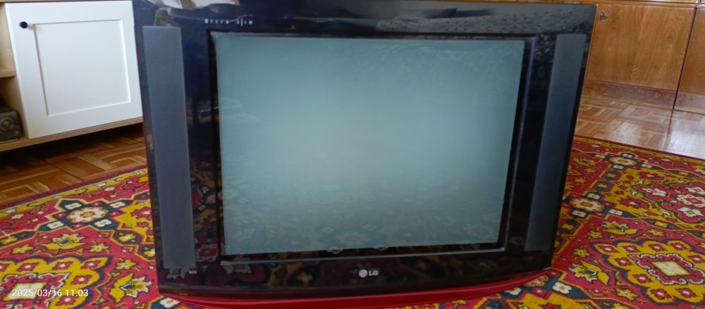 Телевизор LG не рабочий