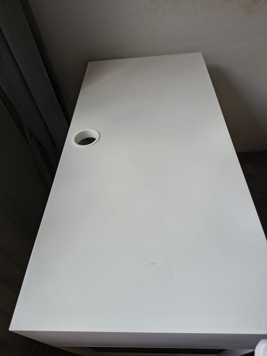 Бюро за компютър Micke IKEA