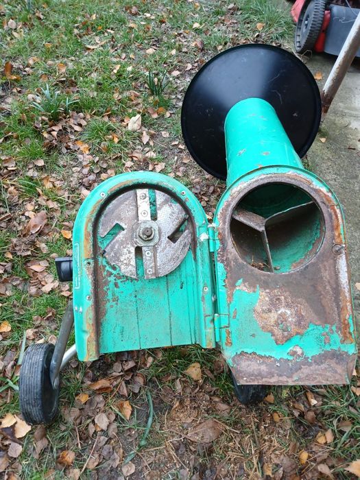 Tocător de crengi Atika 2200