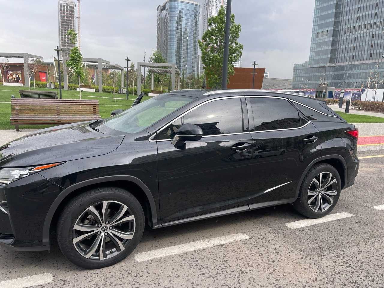 Lexus RX350 черный