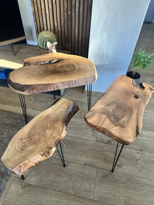 Уникална холна маса от орех, смола и метал