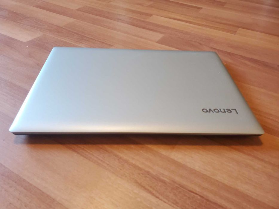 Laptop Lenovo core i3 ,  12 gb ram ssd 240