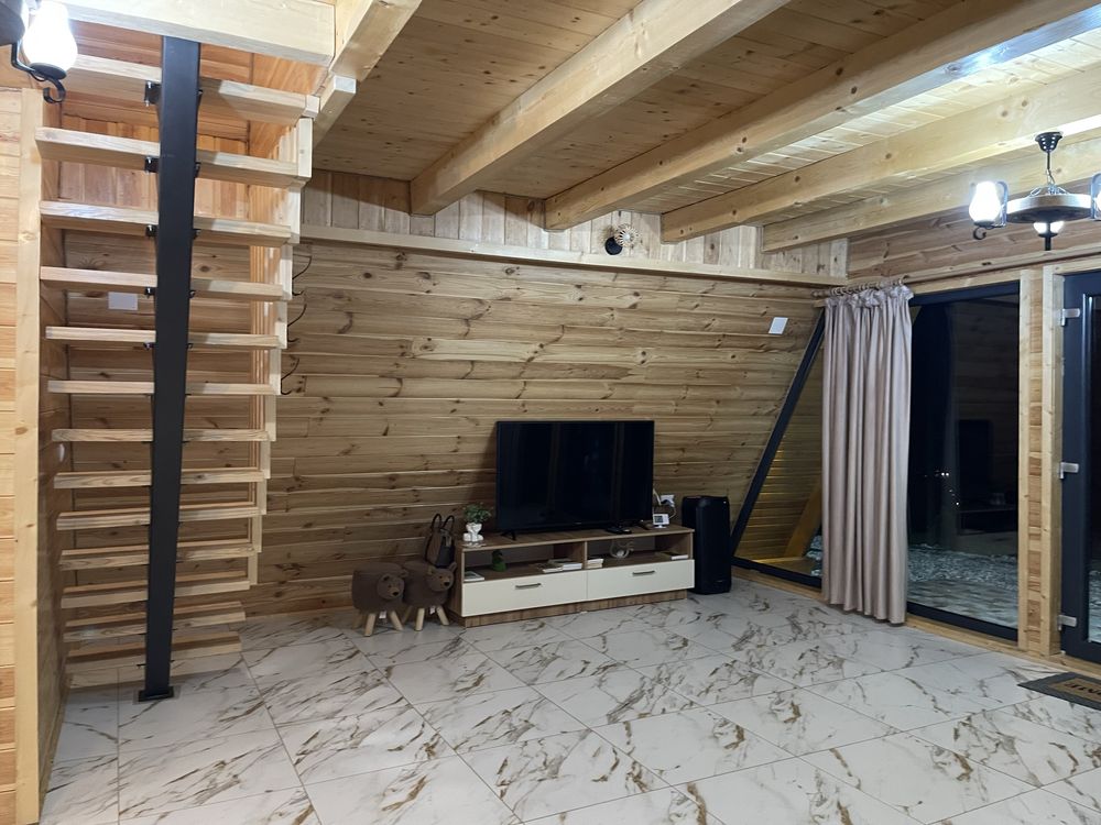 Cabană de inchiriat A-Frame ELYZA