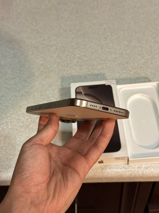 iPhone 16 Pro Max 256 GB Desert IDEAL 2Ta bor