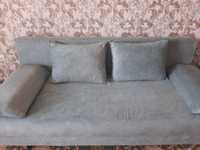 Продам раскладную диван-тахту в идеальном состоянии.+имеется 4 подушки