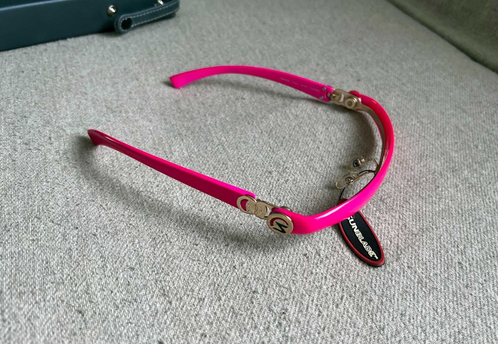 Oprechi Sunblade SB502E rar pentru colecţionari fără lentile accesorii