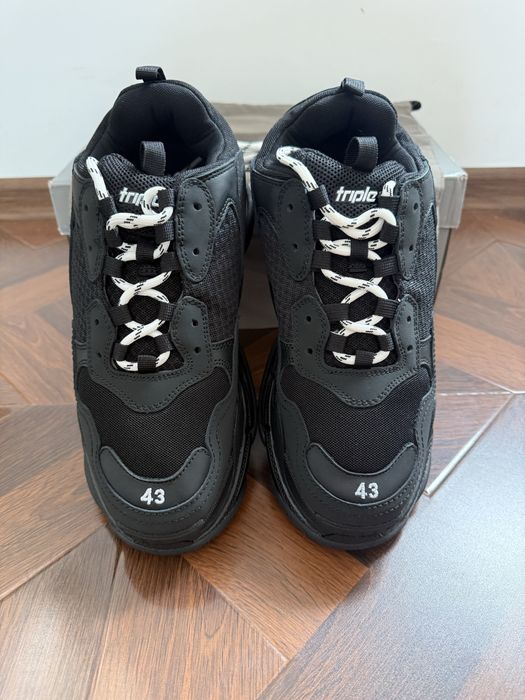 Balenciaga Triple S