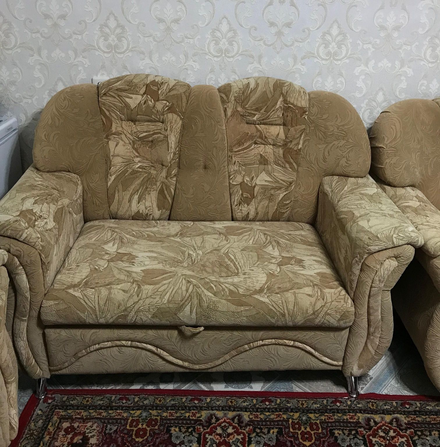 Продам диван тройку Павлодарская