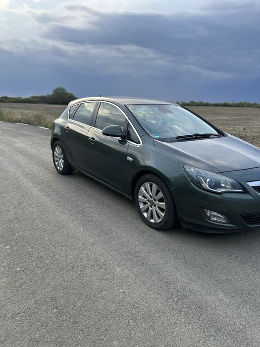 Vand opel astra j sport tourer