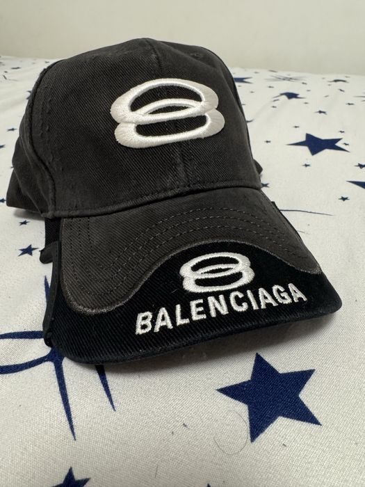 Sapca Balenciaga Cap Distressed