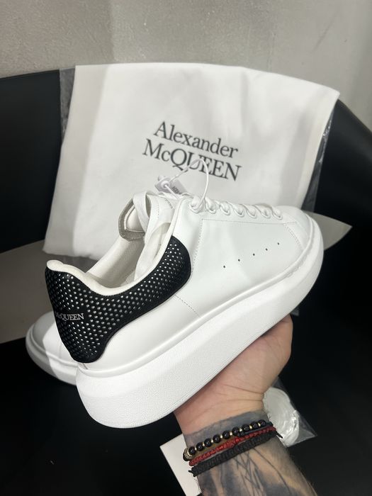 Adidasi barbati Alexander McQueen  modele 2025 ! Pantofi sport tenesi