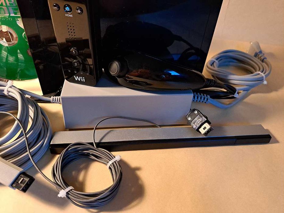 Nintendo Wii / GameCube (RVL-001) complet si de colectie + TOMB RAIDER