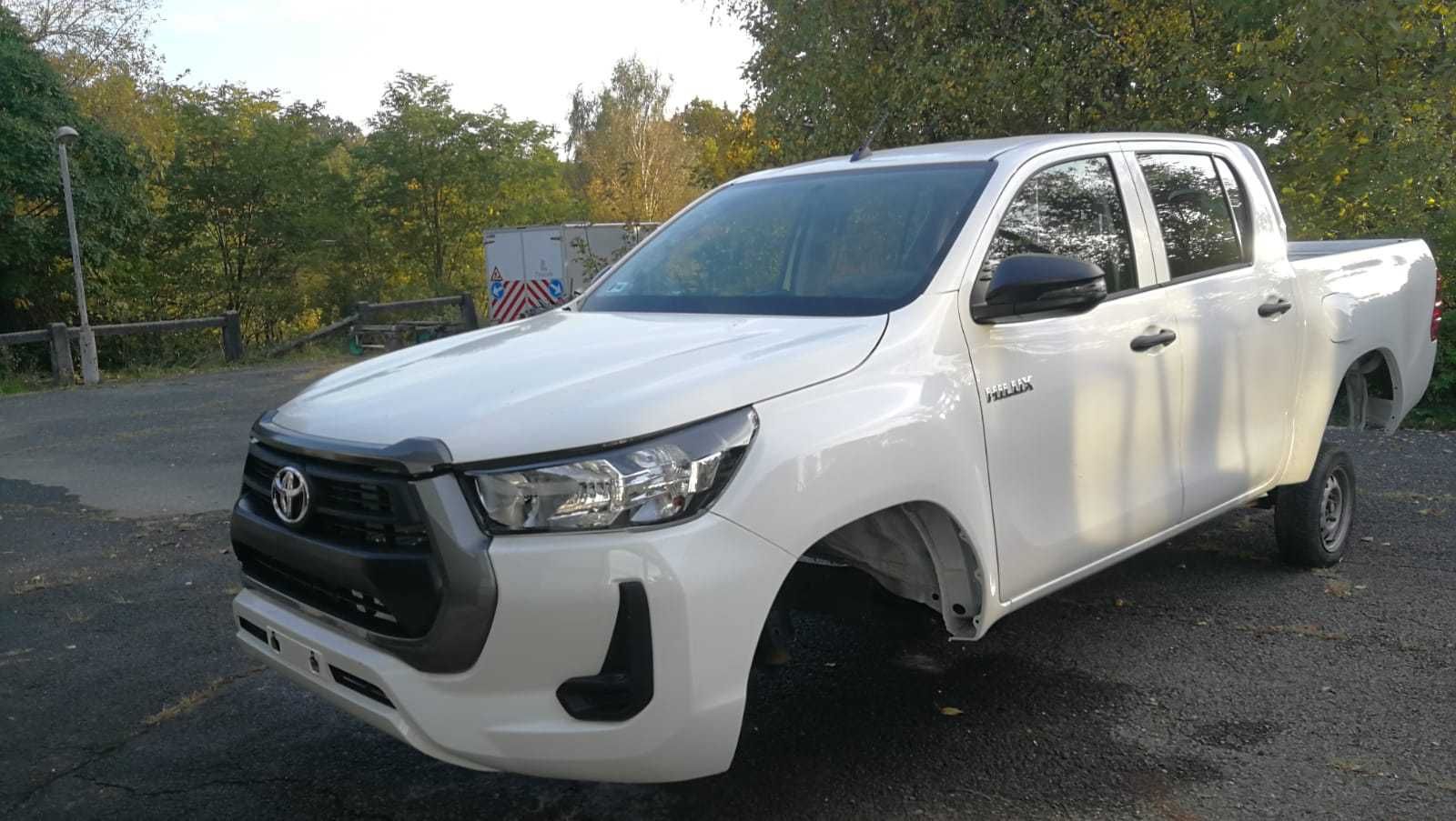 toyota hilux 2022