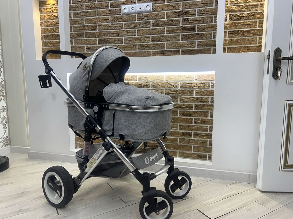 Продается коляска