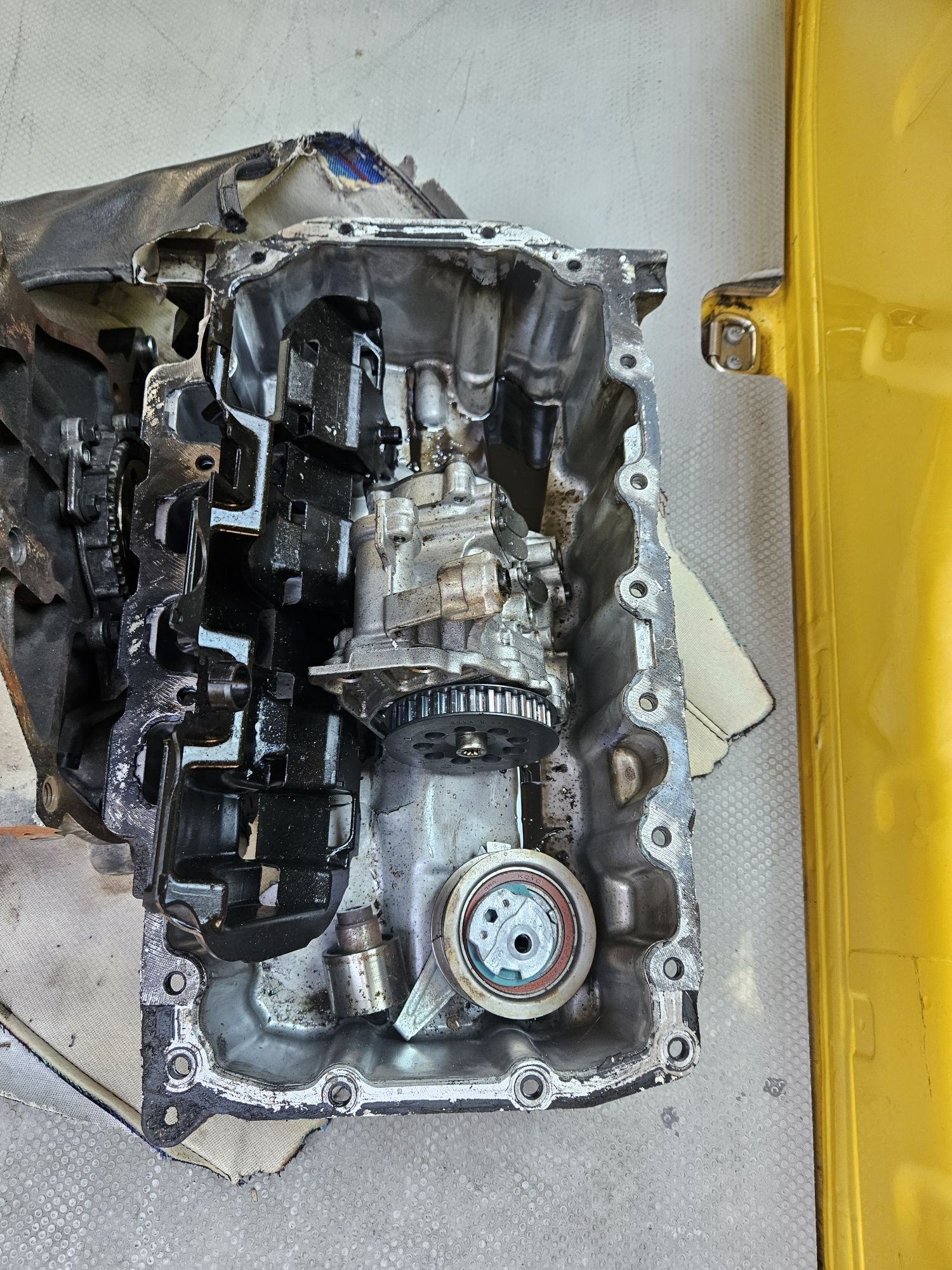 Двигател за vw cady 122коня