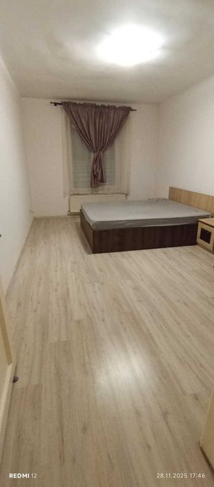 Ultracentral etaj I Casa Modei