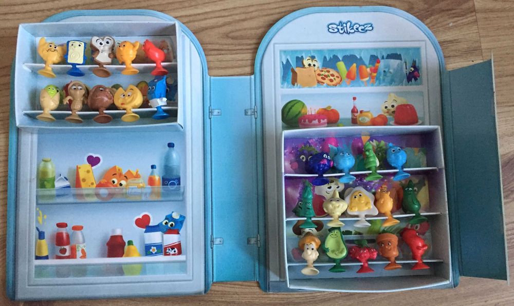 Стикита на LiDl пълен комплект всички Хладилник stikeez Футболистите